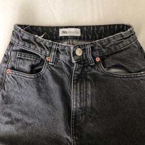 Zara Mom Fit Jeans